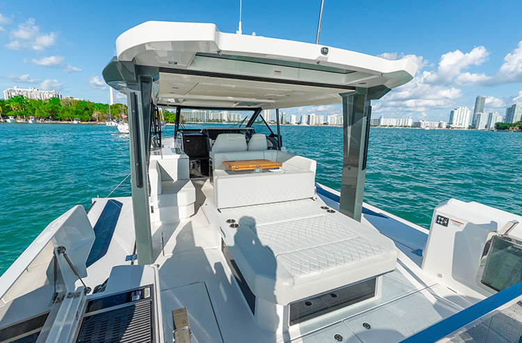 Saxdor GTO Yacht Charter Fort Lauderdale