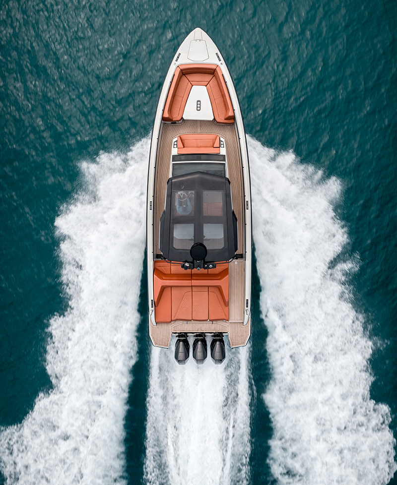 Vanquish Yacht Charter in Fort Lauderdale