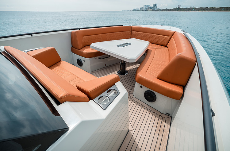 Vanquish Yacht Charter Fort Lauderdale