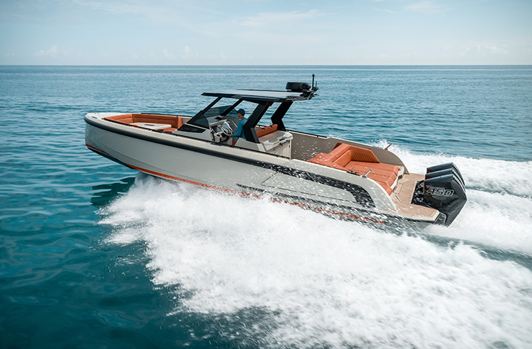 Vanquish Yacht Charter Fort Lauderdale