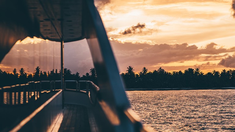 how much does it cost to charter a yacht in Fort Lauderdale